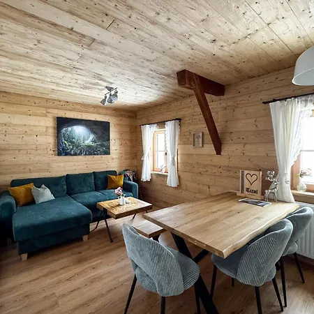 Peer Alm Kro