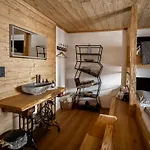 Peer Alm Herberg Navis