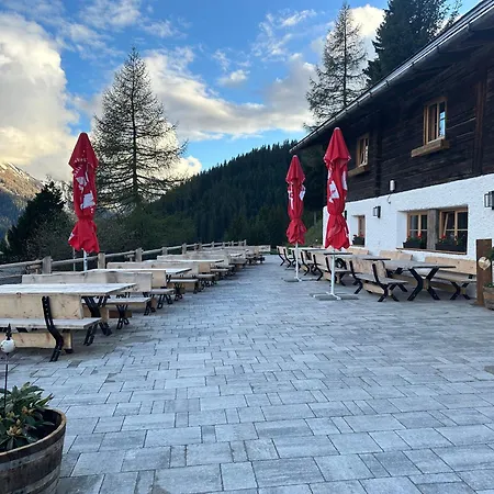 Peer Alm Penzion *