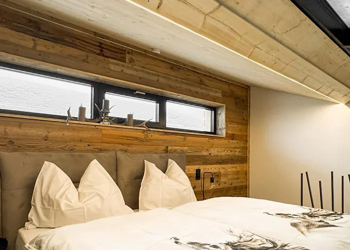 Peer Alm Penzion Navis