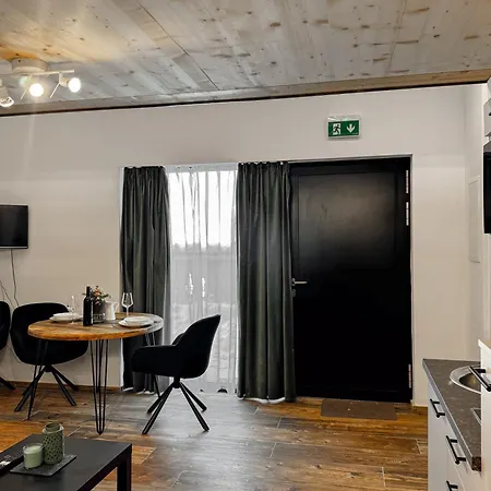 Värdshus Peer Alm *